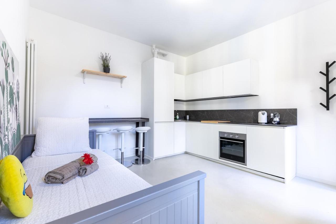 Alessia'S Flat - Sarpi 4 Apartment Milan Exterior photo